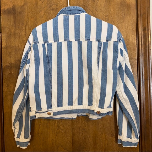 Forever 21 striped jean jacket - Picture 4 of 4